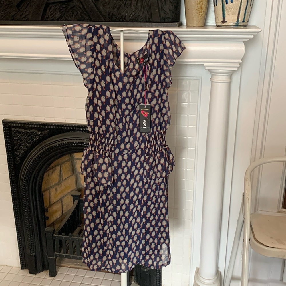 Yum I‎ fully lined retro-styled bird dress. NWT
